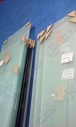 Prestação de Serviços em Jateamento de Vidros Prestação de Serviços em Jateamento de Vidros
